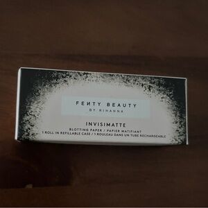 Fenty Beauty Invismatte Blotting Paper
